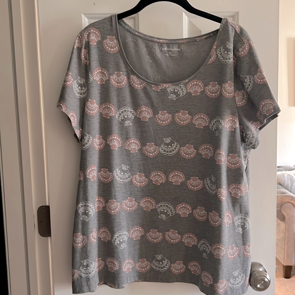 Croft & Barrow Scoop Neck Seashell T-Shirt
